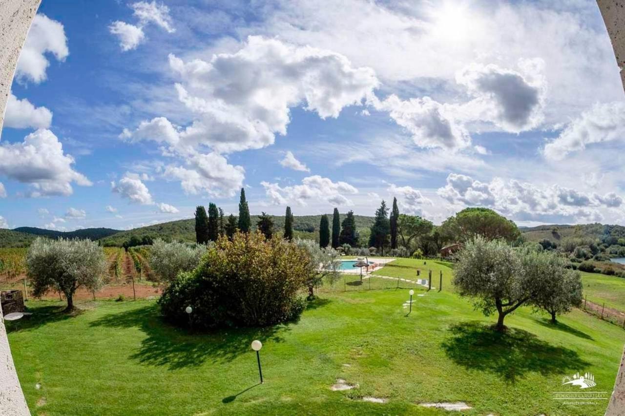 Tenuta La Tabaccaia Farm stay *