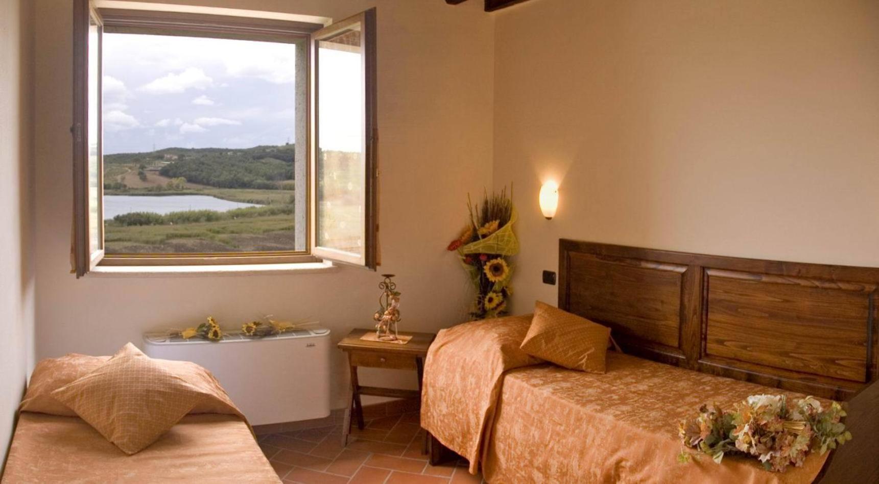 Farm stay Tenuta La Tabaccaia *